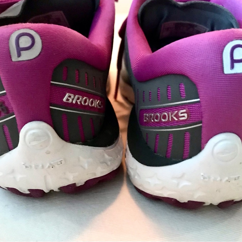 Brooks Running Shoes Pure Flow Purple Gray Athletic Sneakers Women Sz 6 Run Walk - Picture 4 of 11